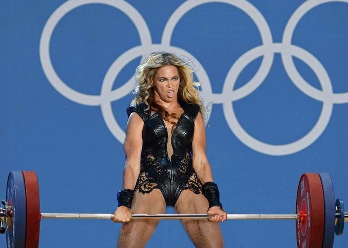 Beyonce, Beyonce Meme, Beyonce Unflattering Meme, 2013 Superbowl, Superbowl Halftime Show
